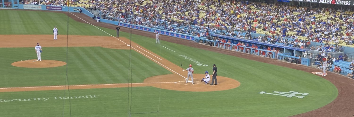 dodgersdann's profile banner image