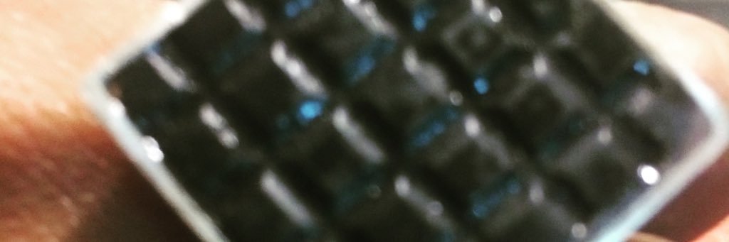 lo_q_vendra's profile banner image