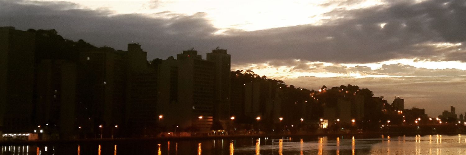 MariVic155's profile banner image
