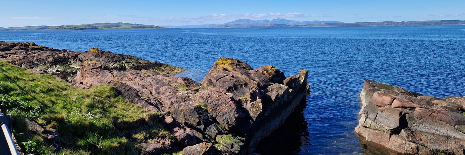 Extraneus_in_a_insolitus_terra banner