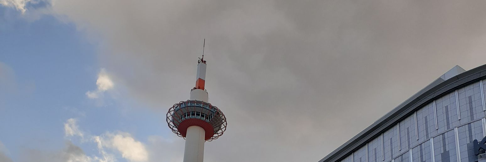 tritri32's profile banner image
