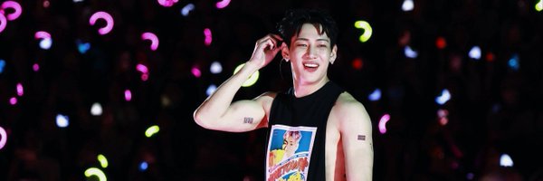 WanprapaK Profile Banner