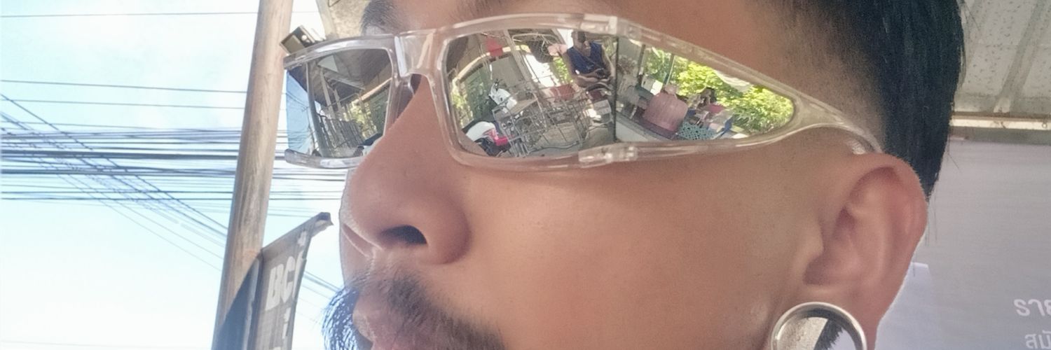 บุญวิทย์ กับเพื่อนต่างดาว banner