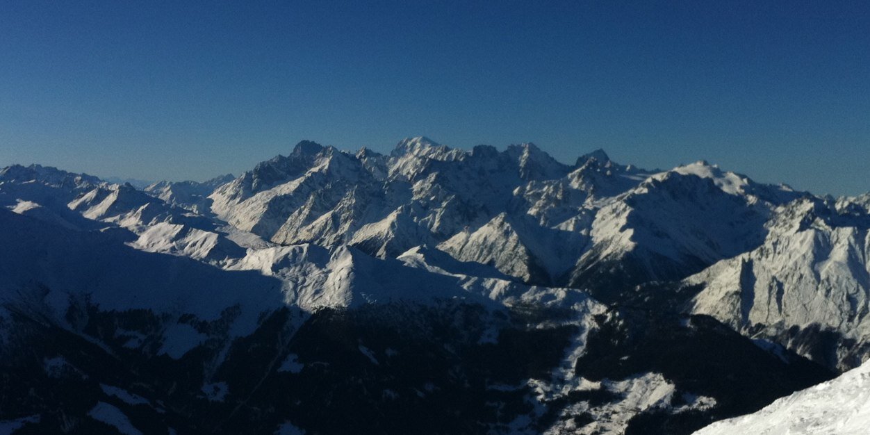 Lionel Prélaz banner