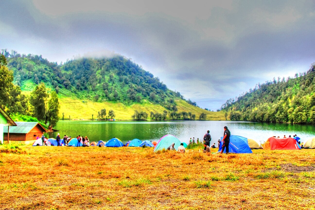 Fadhli Hasan banner