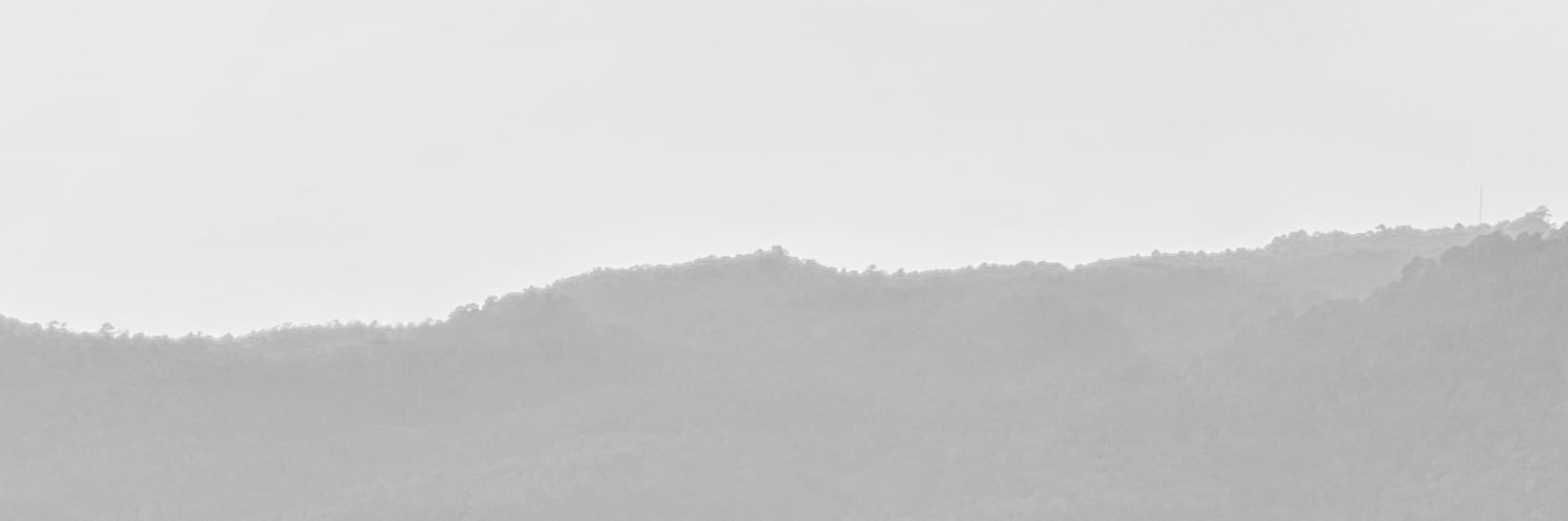 M banner