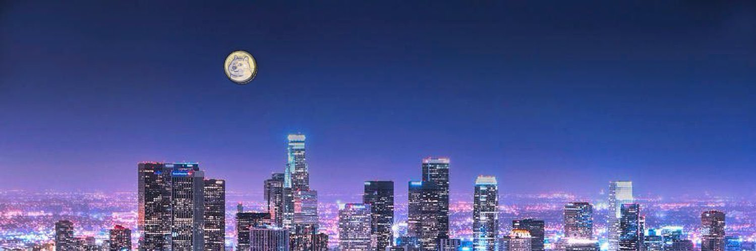 FREEURMIND 👨🏽‍💻🐕🚀🌔🛸 banner