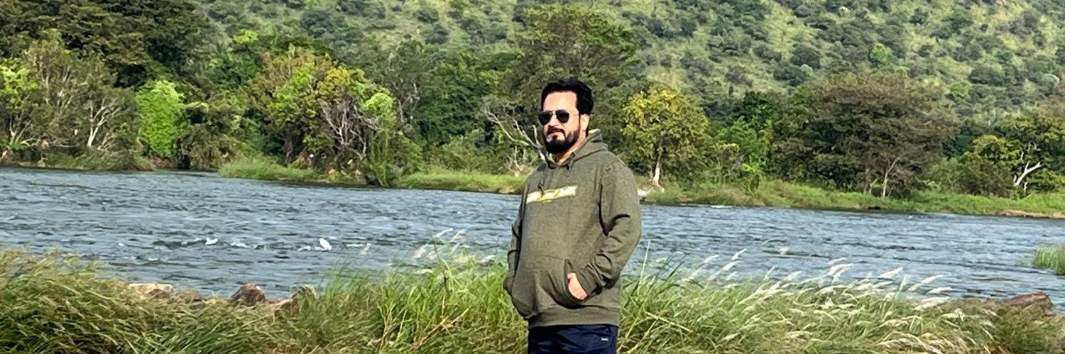 Arshhere's profile banner image