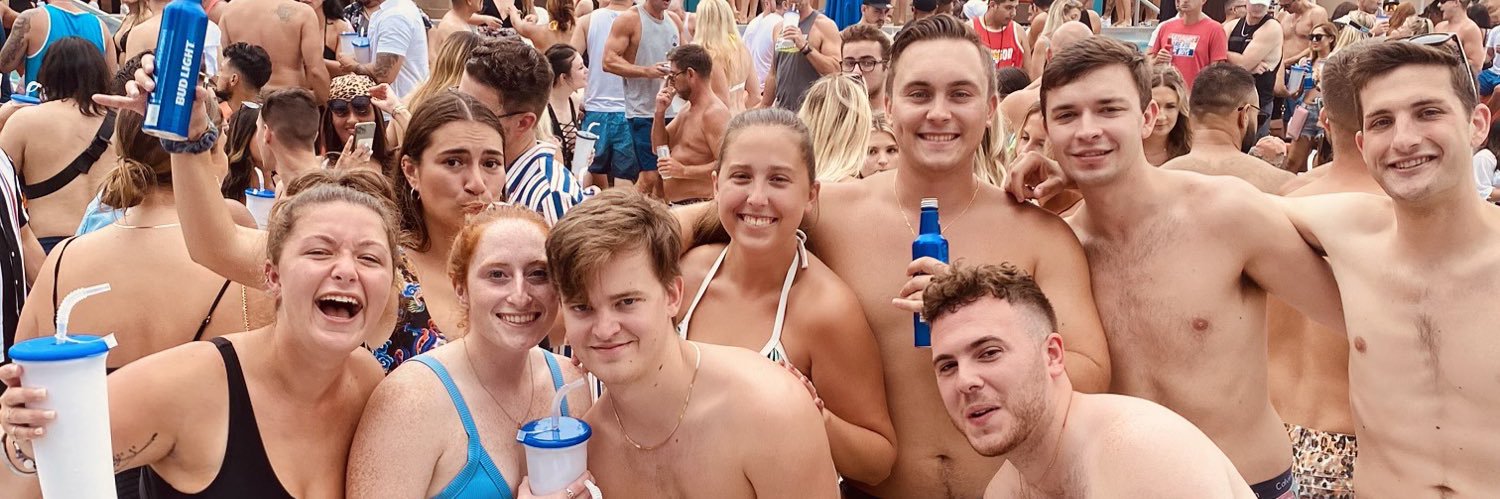andielabb's profile banner image