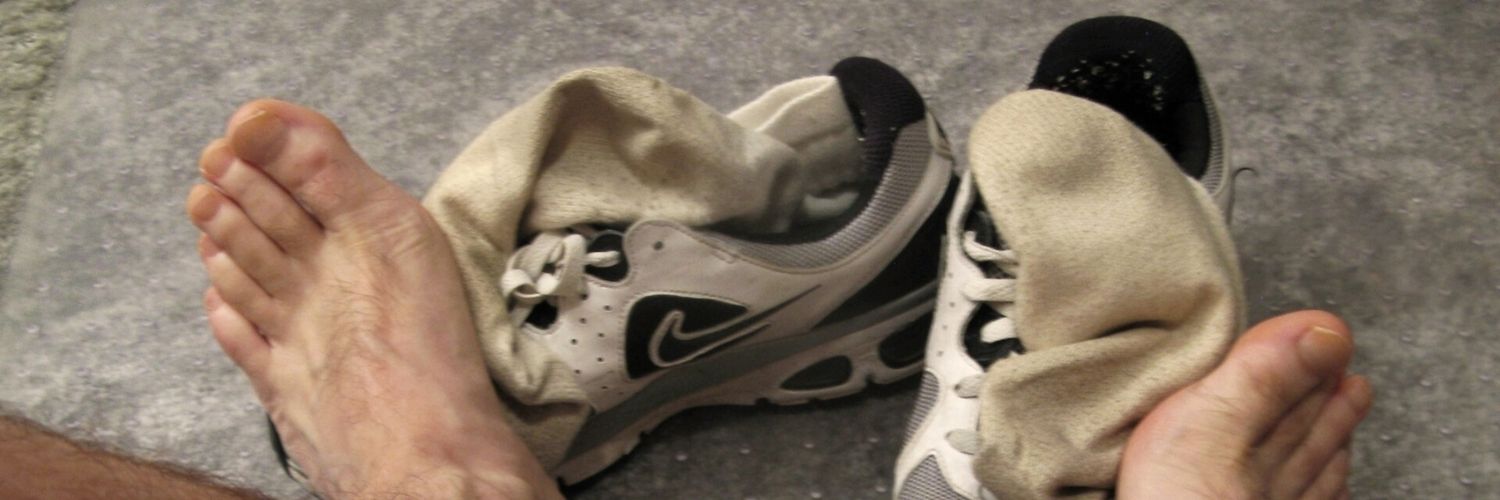MAGOsmells 🐷☣️🍬🍭🦶👟♨️ banner