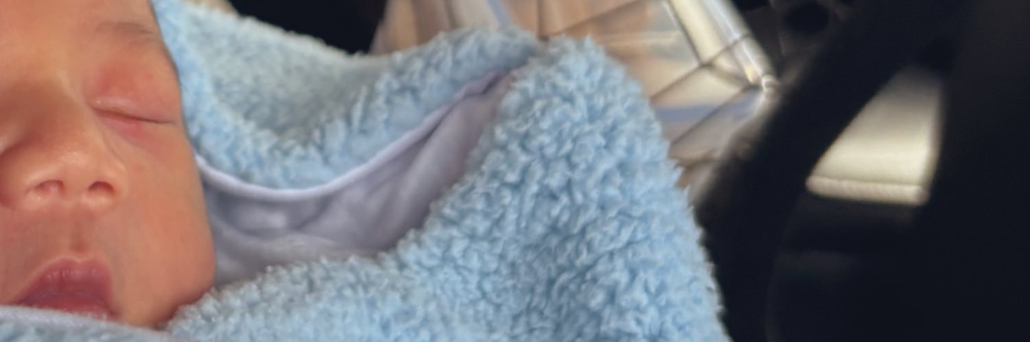 ythrafiqa's profile banner image