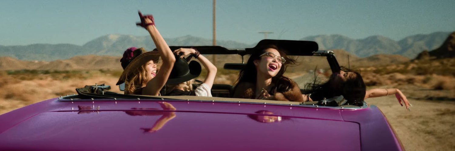Héloïse✨'s banner