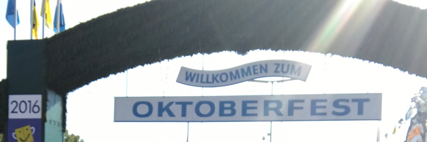 m w banner