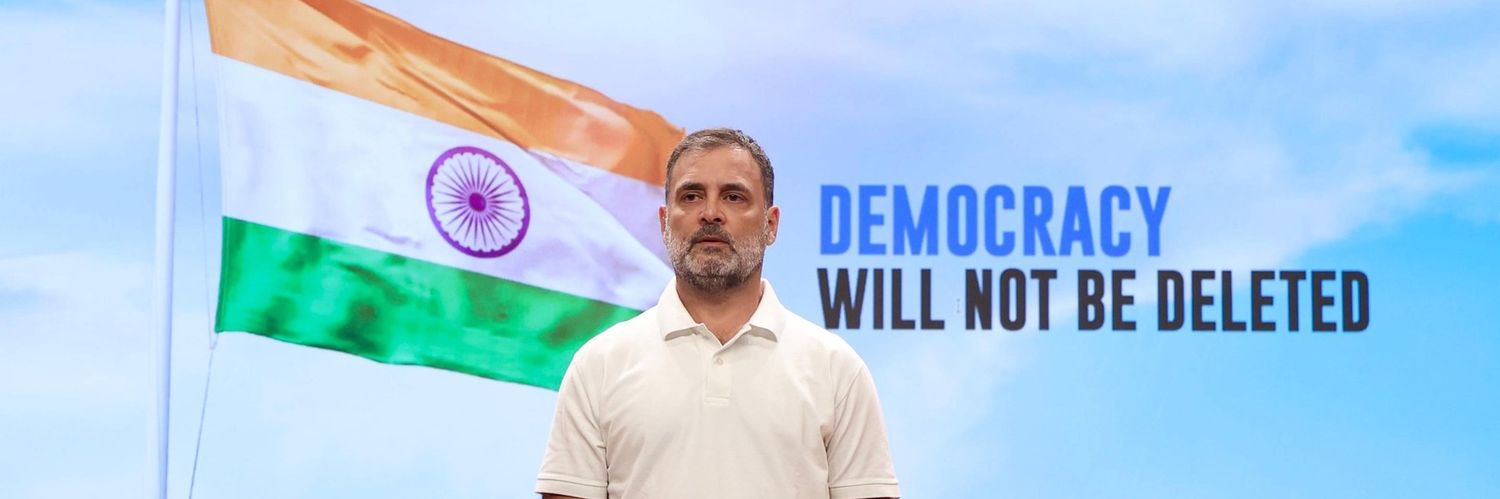 Azadi🍁 banner