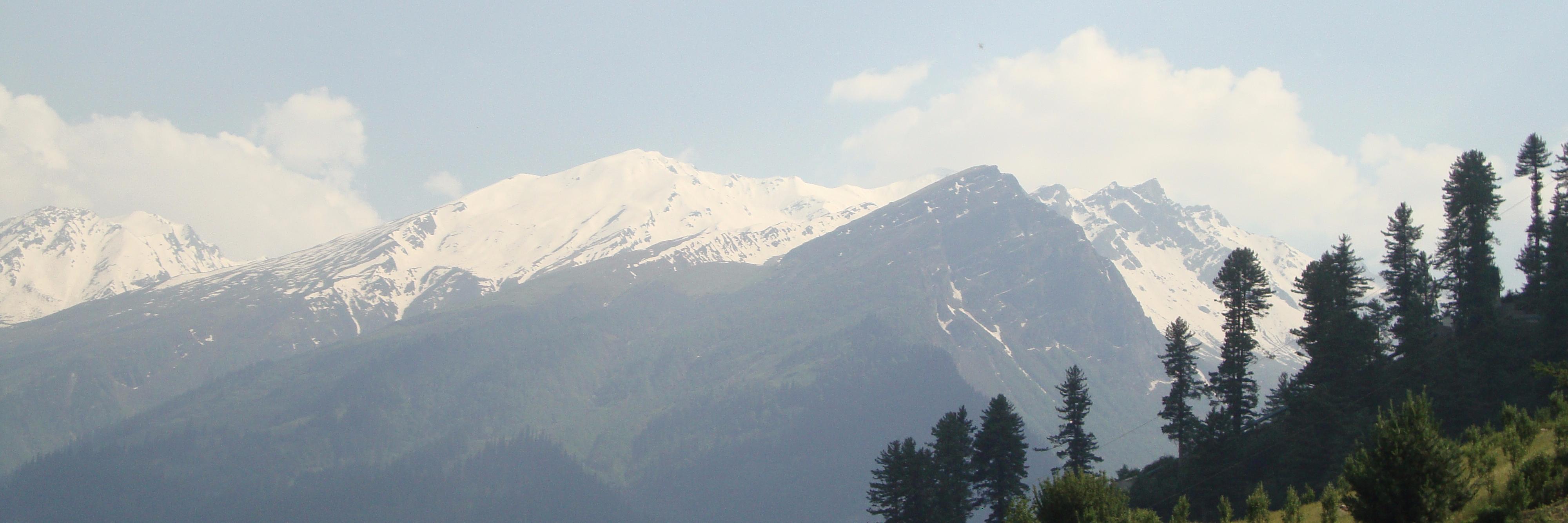 Afshaankarim's profile banner image