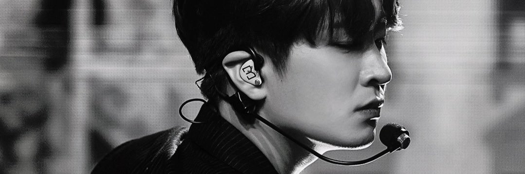 Smile 💚🐰 banner