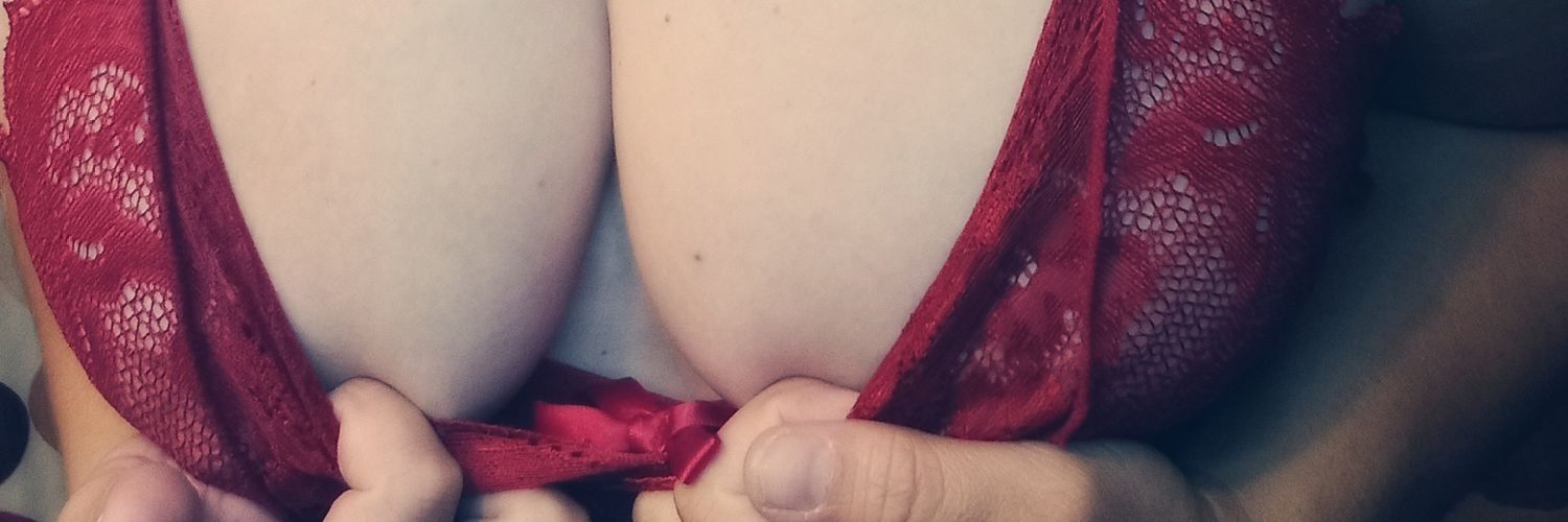 NikkiC0511's profile banner image