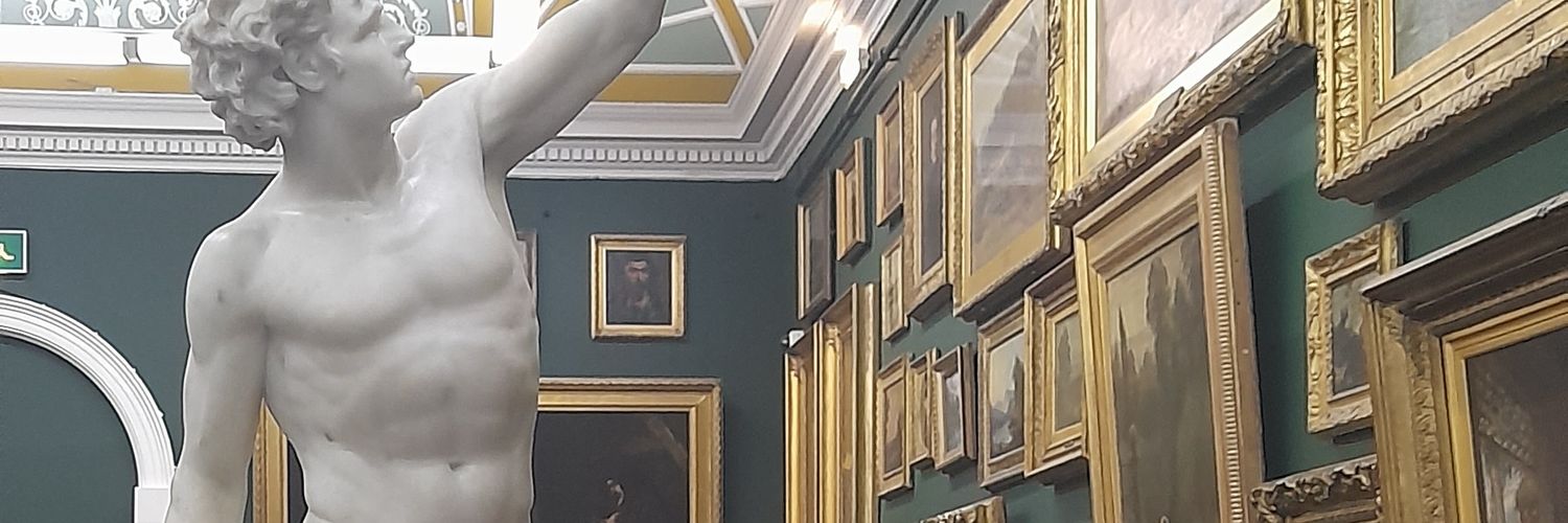 h o n e y banner