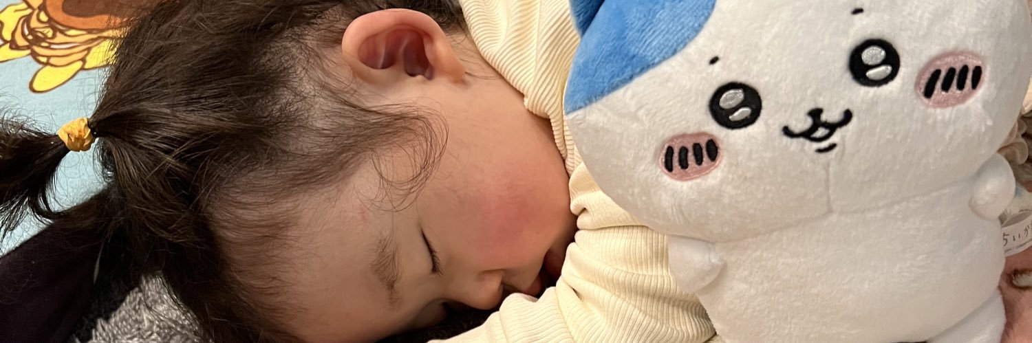 lululuaaa's profile banner image