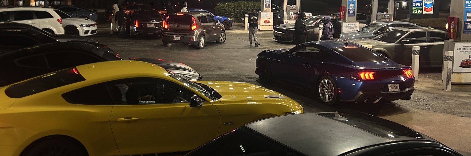Lovedemracks's profile banner image