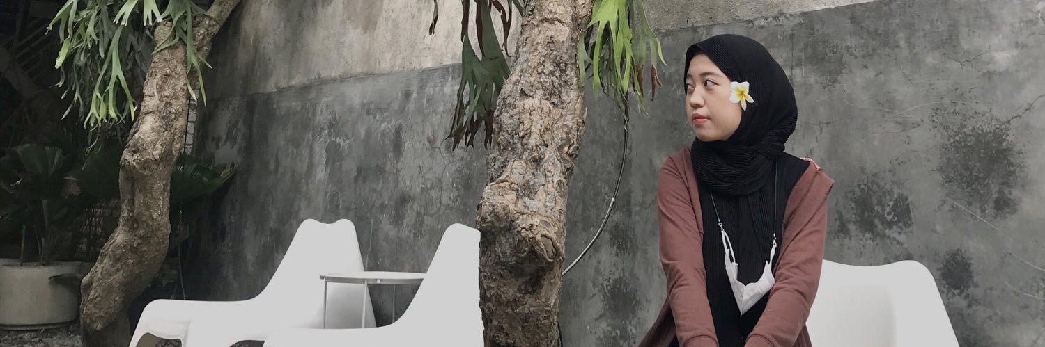 nindadwikaa's profile banner image