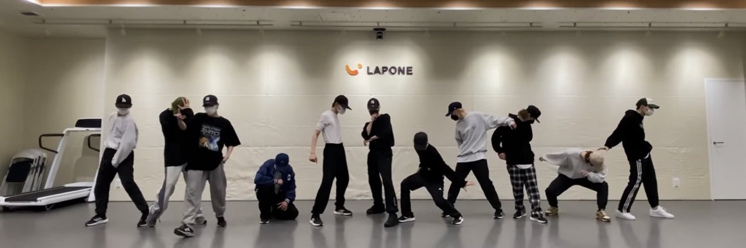 uniandkome's profile banner image