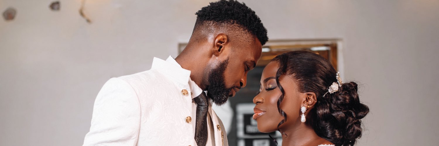 100 days A wholesome woman banner