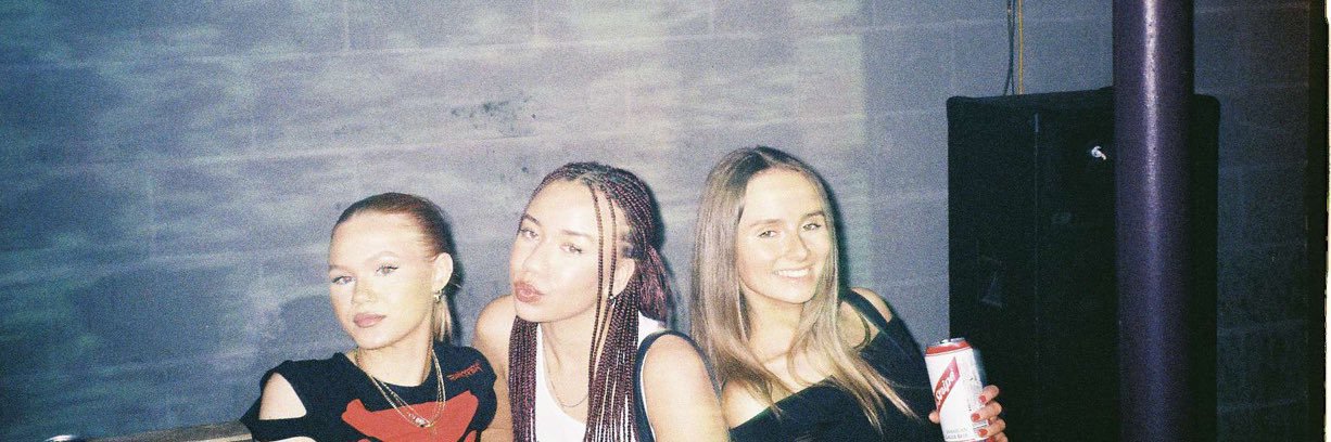 ainewattsx's profile banner image