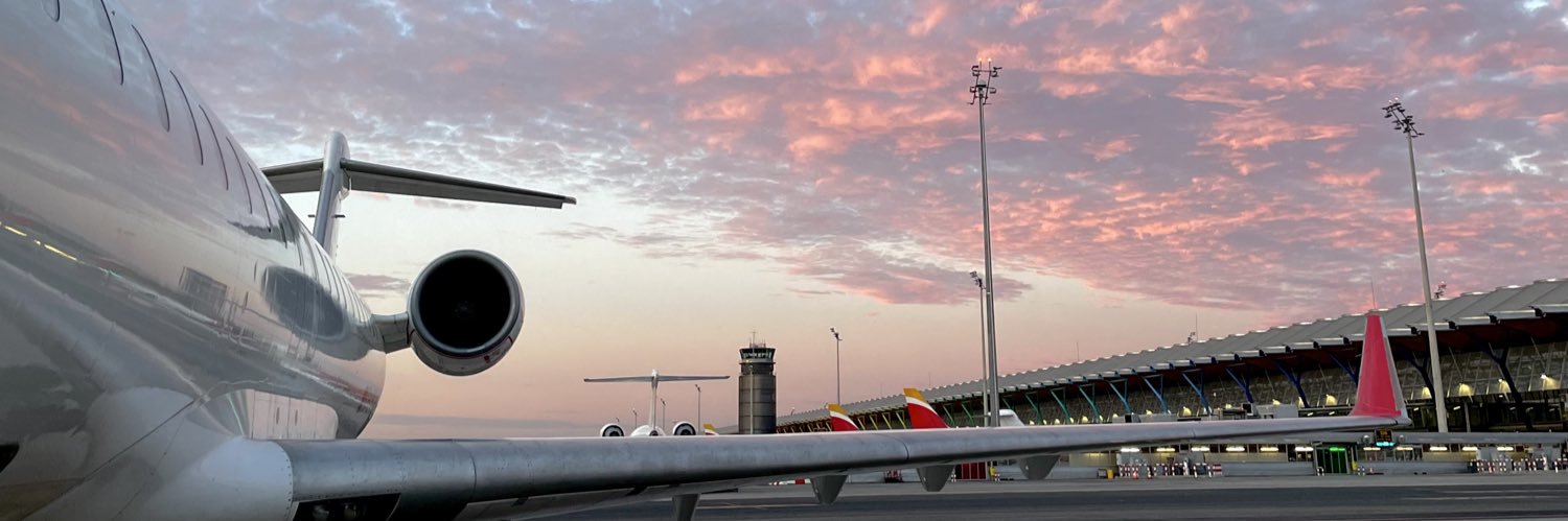 claugonz9's profile banner image