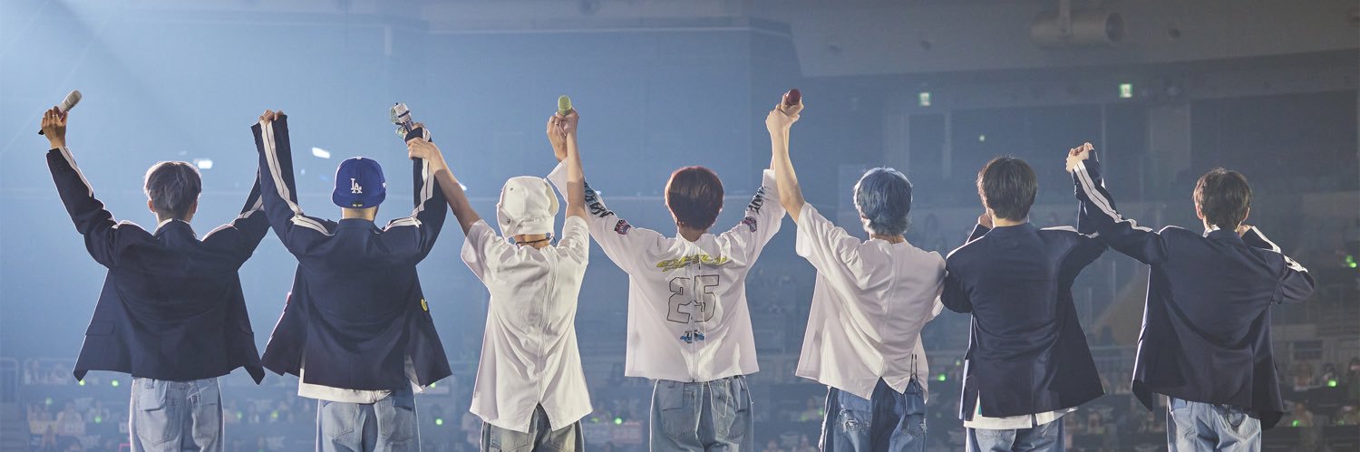 maquakkk's profile banner image