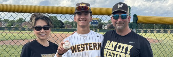 Mikey_d33 Profile Banner