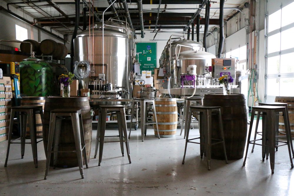 Four Quarters Brewing banner