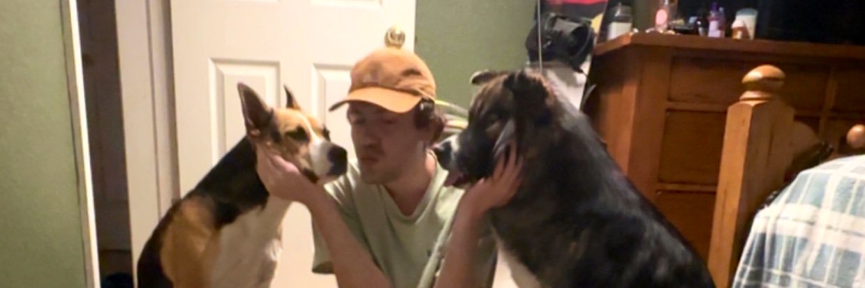 akzsylam's profile banner image