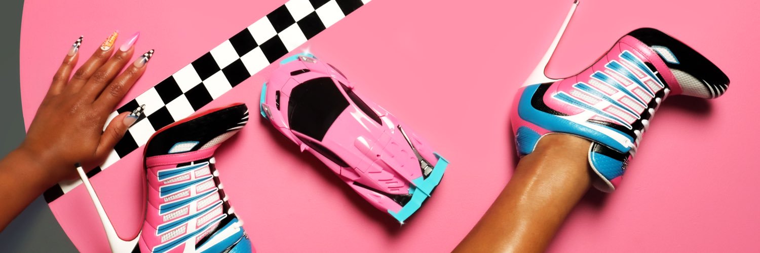 Shoeslutz's banner
