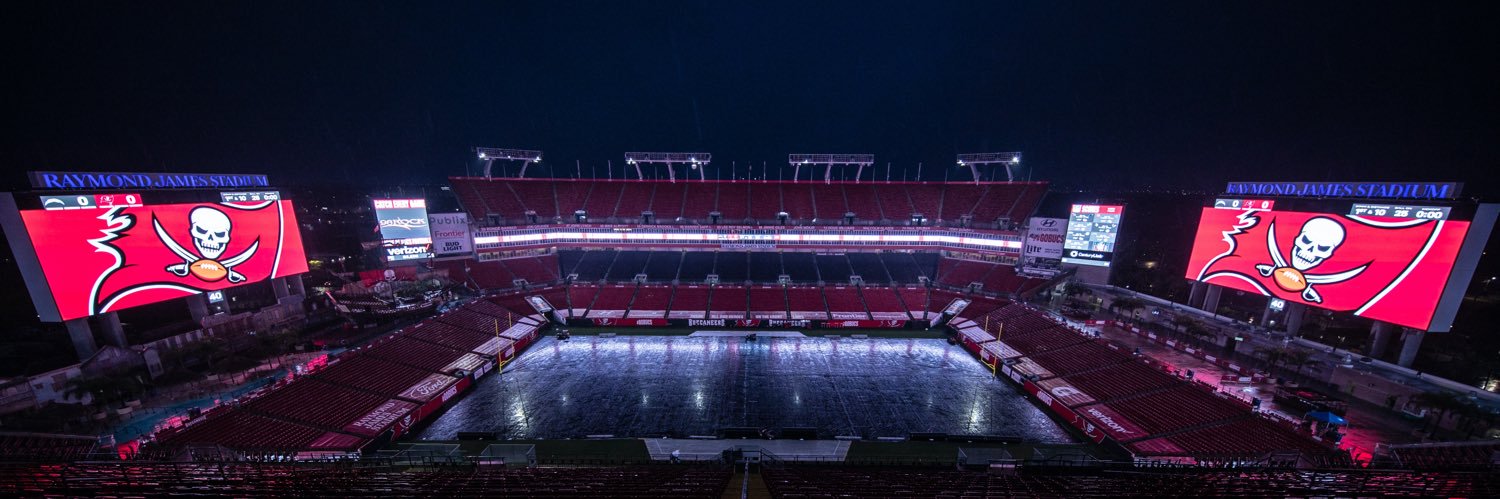manutano's profile banner image