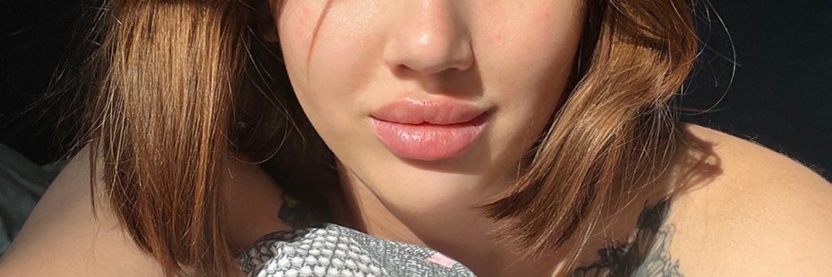 call_me_anny_'s profile banner image