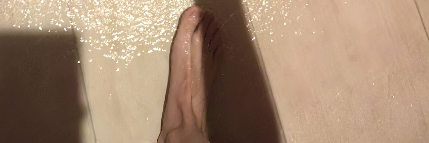 Zdzzdhzw's profile banner image