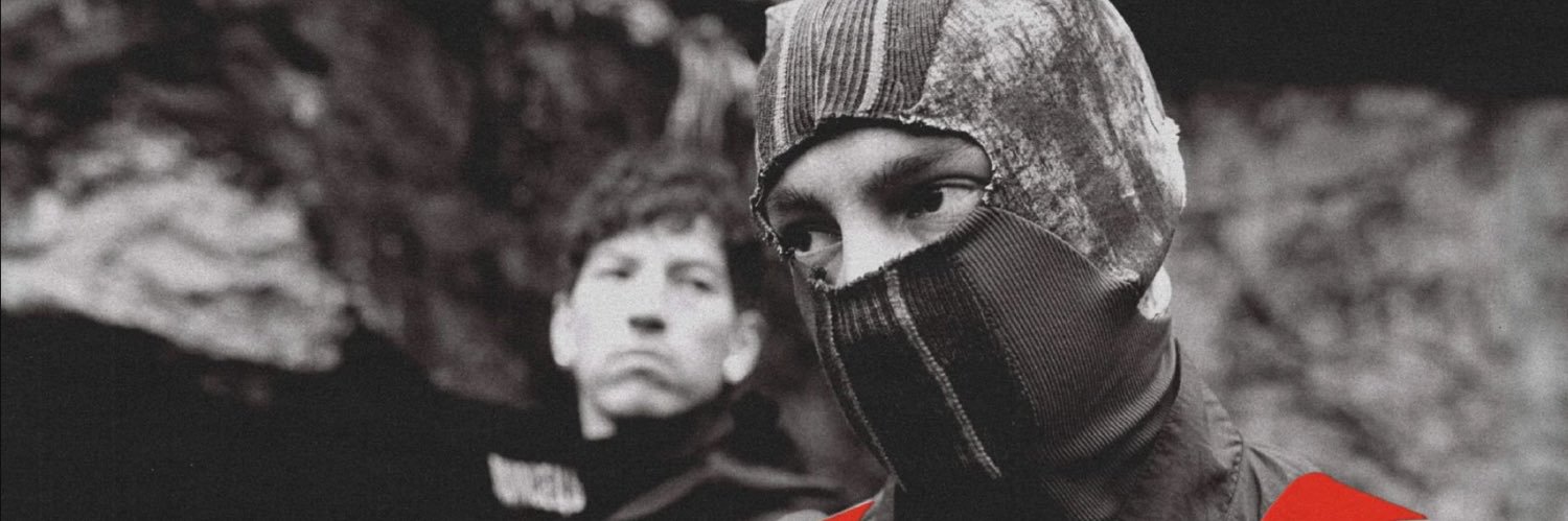 Twenty One Pilots Streaming's banner