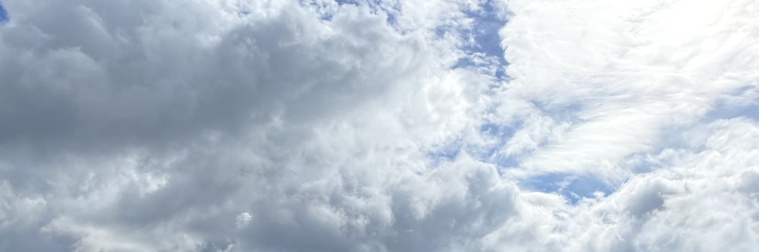 helenabiot's profile banner image