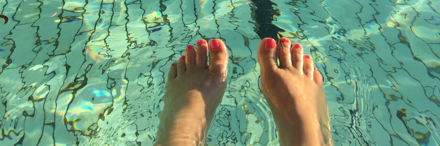 GirlFeet's profile banner image