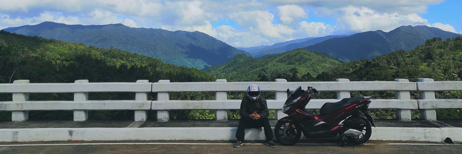 sochieacee's profile banner image