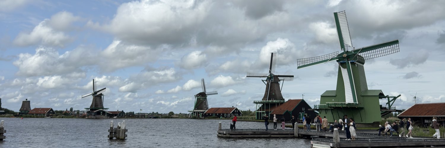 buketsalmann's profile banner image