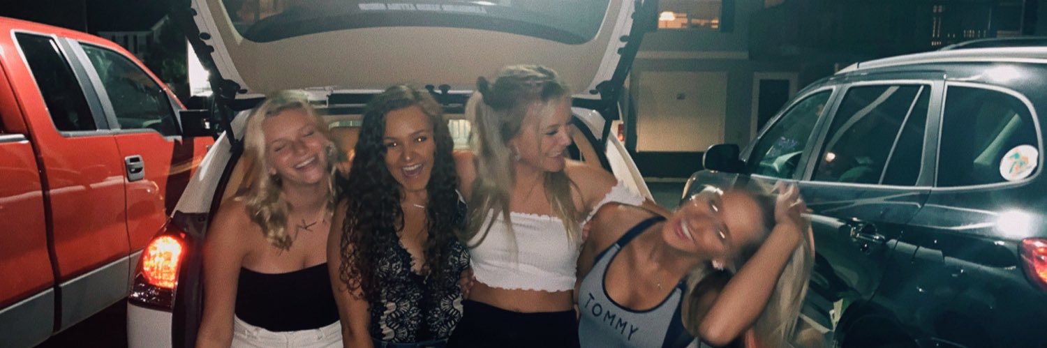 megaann_elliss's profile banner image