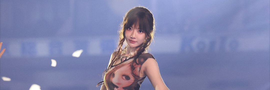 loveforYi's profile banner image