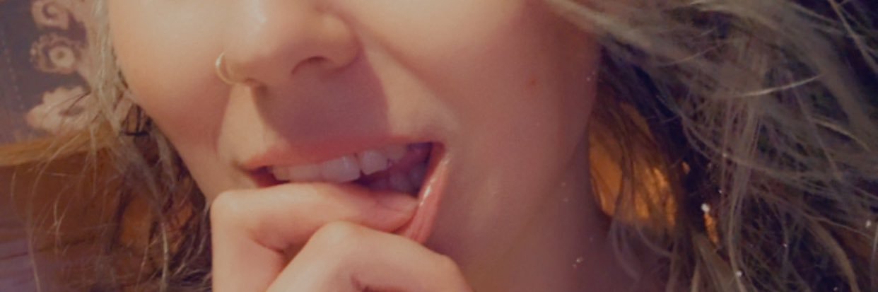 desimae93's profile banner image