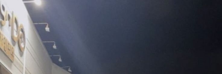 closed banner