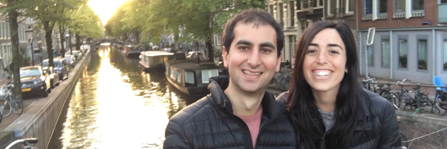 GuadaVives's profile banner image