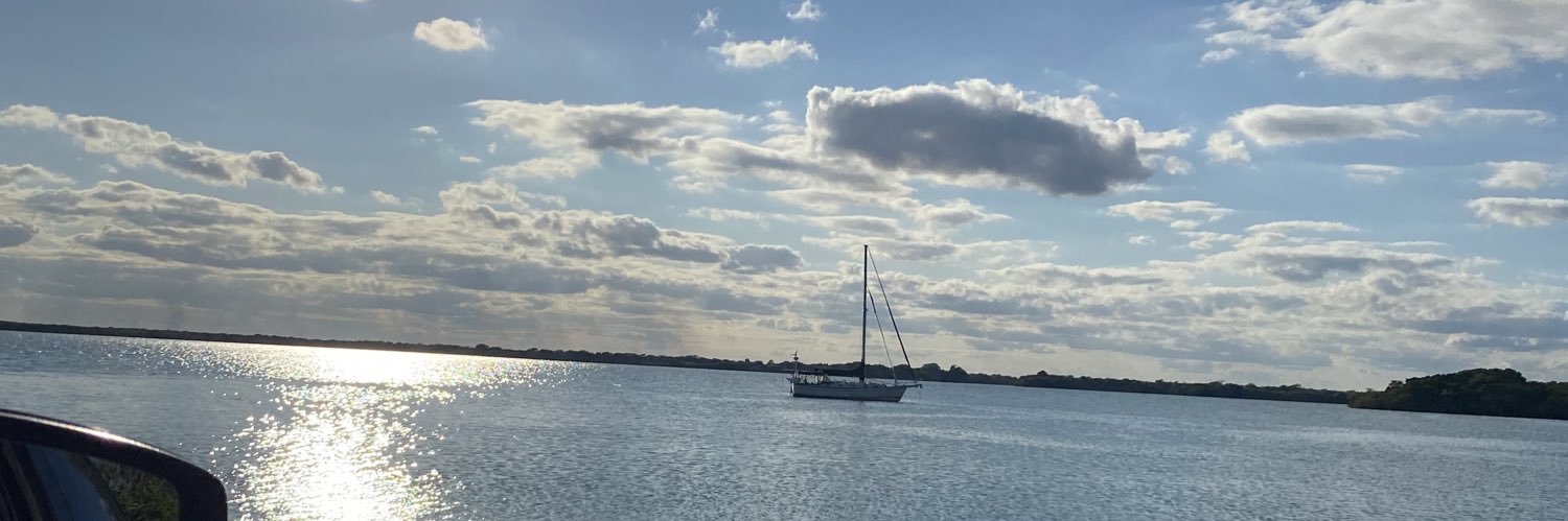 damcgonzalez's profile banner image