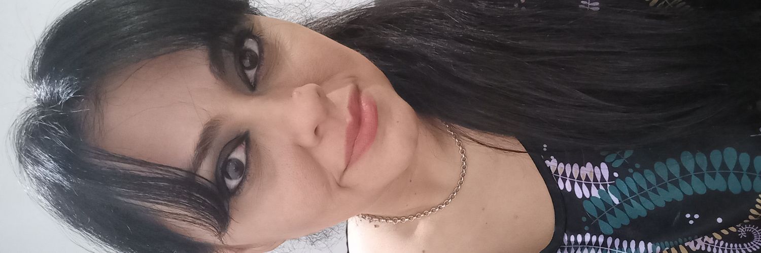 Pequiluz's profile banner image