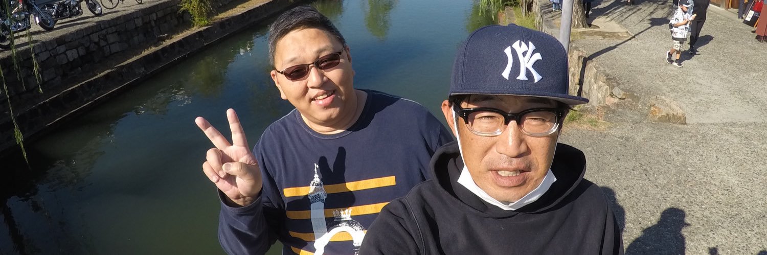 ApeEzweb's profile banner image